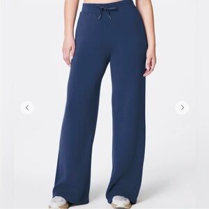 NWT Spanx AirEssentials Wide Leg Pant, Sz L, Faded Indigo